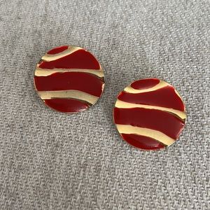 Vintage 80s sculptural oversized gold statement post earrings gold and red